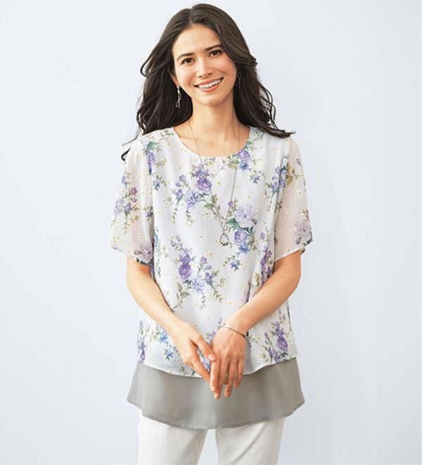 BELLUNA（ベルーナ）の「花柄ブラウス&times;レースカーデアンサンブル（チュニック）」｜詳細画像