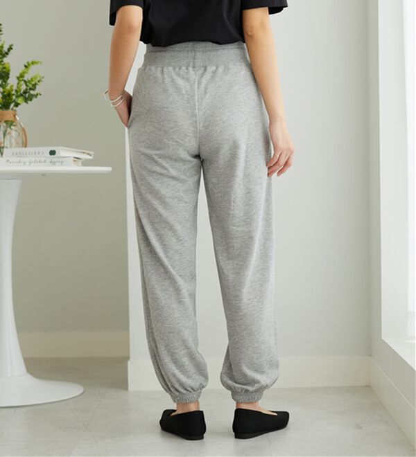 BELLUNA（ベルーナ）の「＜Ｄｉｓｎｅｙ＞【ミッキー】裾ゴム入り裏毛スウェットパンツ（その他パンツ）」｜詳細画像