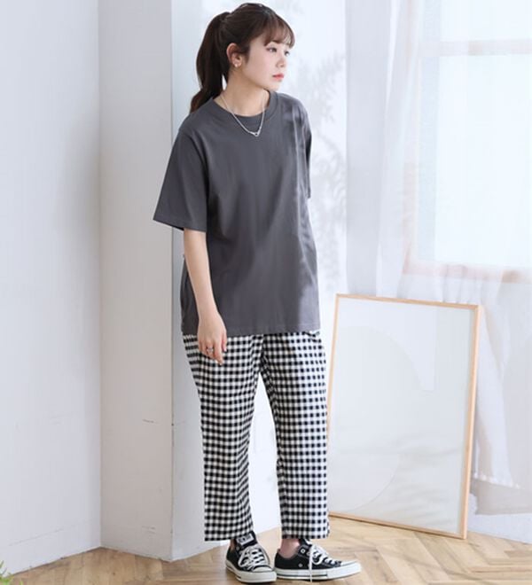 A HAPPY MARILYN（アハッピーマリリン）の「【Ｌ～８Ｌ】ＵＳＡコットン１００％ベーシックＴシャツ（Tシャツ）」｜詳細画像