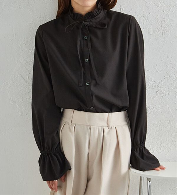 RANAN（ラナン）の「プチフリルリボン付きブラウス（ブラウス）」｜詳細画像