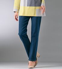 BELLUNA（ベルーナ）の「新！裏起毛スーパーストレッチ素材デニムパンツ（フルレングスパンツ）」