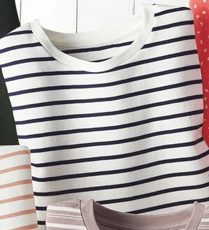 BELLUNA（ベルーナ）の「オーガニック超長綿１００％プルオーバー（カットソー）」｜白／ネイビー