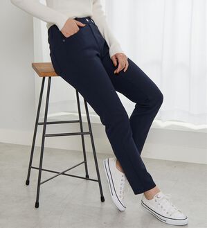 BELLUNA（ベルーナ）の「【選べる2丈】きれい見えボンディングスリムパンツ（フルレングスパンツ）」｜詳細画像