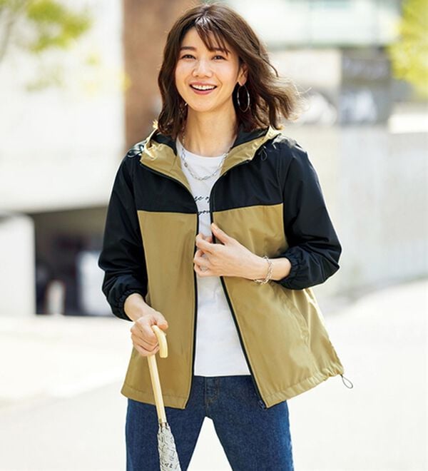 BELLUNA（ベルーナ）の「動きやすい！はっ水＆防風ブルゾン（ブルゾン）」｜詳細画像