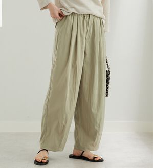 BELLUNA（ベルーナ）の「ビンテージ調タックワイドパンツ（ワイドパンツ・ガウチョ）」｜詳細画像