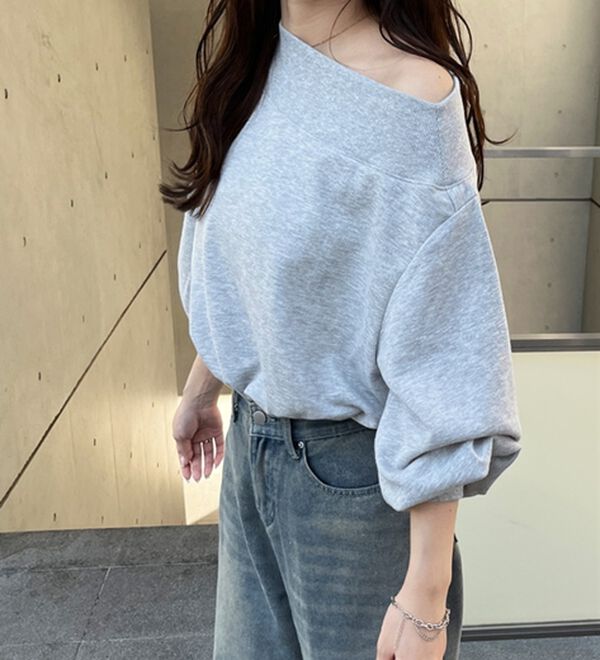 GeeRA（ジーラ）の「ラメオフショルスウェット（カットソー）」｜詳細画像