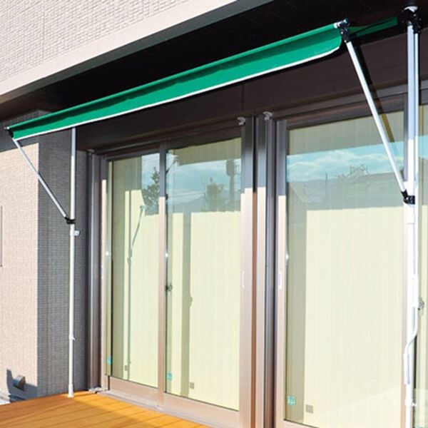 「物干し竿付つっぱり日よけスクリーン（エクステリア・屋外器具）」｜詳細画像