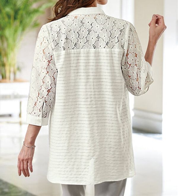 BELLUNA（ベルーナ）の「シアーボーダー素材レース切替ブラウス（ブラウス）」｜詳細画像