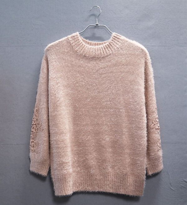BELLUNA（ベルーナ）の「袖レース使いシャギーニットプルオーバー（ニット・セーター）」｜ピンク