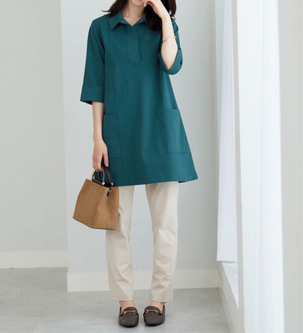 BELLUNA（ベルーナ）の「なめらかポンチ素材衿付きチュニック（チュニック）」｜詳細画像