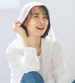 BELLUNA（ベルーナ）の「《ＨｕｇＲｅａｍコットン》冷房対策パーカー（パーカー）」｜ホワイト