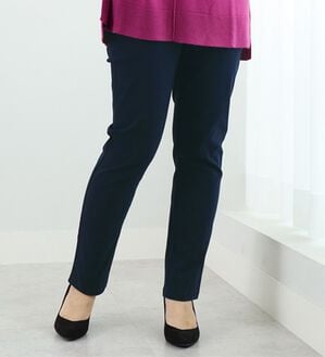 BELLUNA（ベルーナ）の「チノ見えストレッチ素材スリムパンツ（フルレングスパンツ）」｜ネイビー