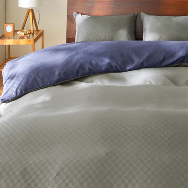 iellio（イエリオ）の「ホテルテイストリバーシブル布団カバーリング＜掛布団カバー・フィットシーツ・ボックスシーツ・枕カバー・１年中快適＞（敷布団カバー・シーツ）」｜チャコールグレー