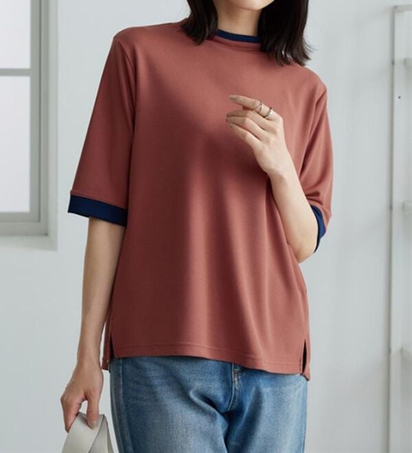 BELLUNA（ベルーナ）の「配色デザインハイネックプルオーバー（カットソー）」｜詳細画像