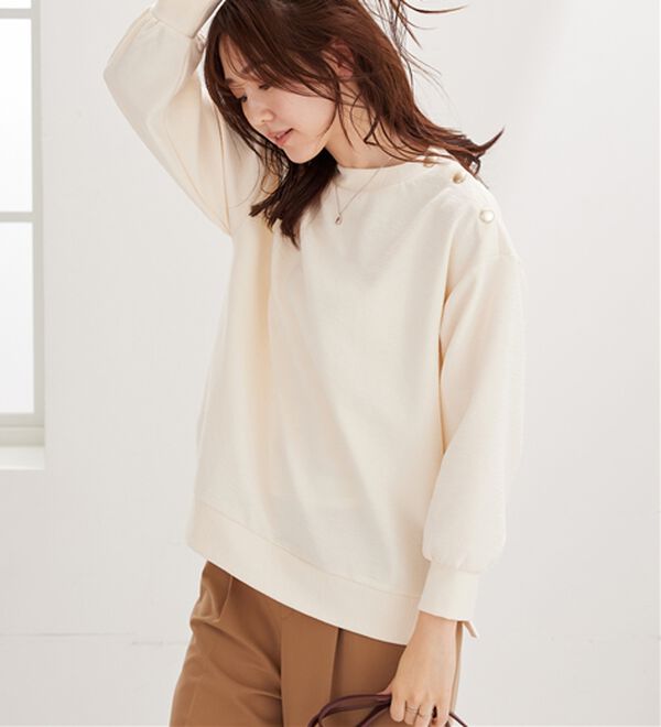 BELLUNA（ベルーナ）の「ジャカード素材肩ボタンプルオーバー（カットソー）」｜詳細画像