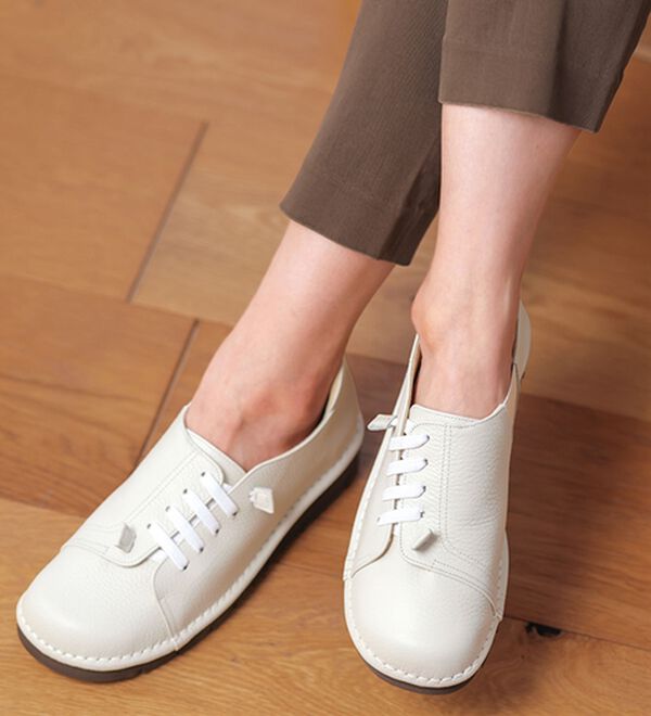 ルフラン（ルフラン）の「＜ラシーナコンフォート＞４Ｅサイドゴムレースアップシューズ（フラットシューズ）」｜詳細画像
