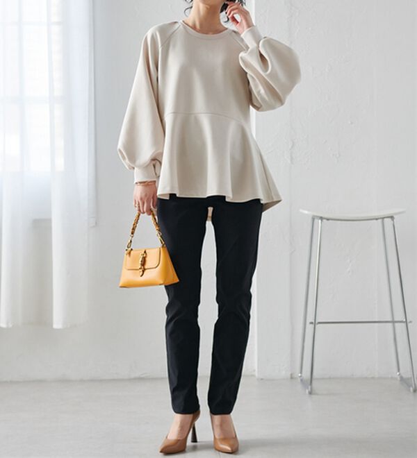 RANAN（ラナン）の「ボリュームスリーブペプラムスウェット（カットソー）」｜詳細画像