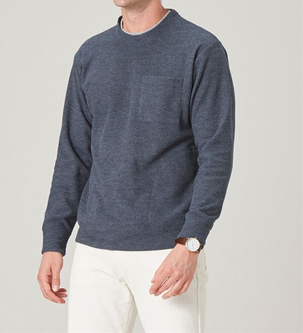 「重ね着手間いらずの上品見え杢調ニットトレーナー（メンズトレーナー）」｜詳細画像