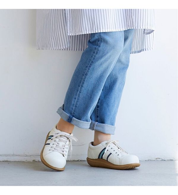 BELLUNA（ベルーナ）の「５Ｅサイドラインオブリークスニーカー（スニーカー）」｜詳細画像