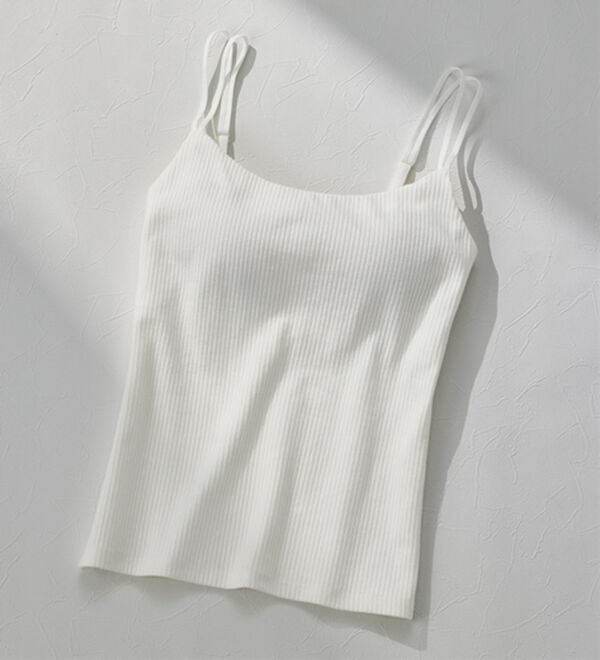 【IENA】バックオープンプラキャミソール　ホワイト　白 IENA（イエナ）の「《追加3》バックオープンブラキャミソ-ル