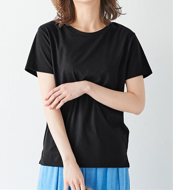 Viola e Viola（ヴィオラ エ ヴィオラ）の「【５つの機能付】毎日着たい！クルーネックＴシャツ（Tシャツ）」｜詳細画像