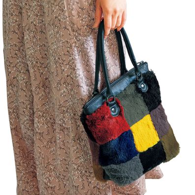 BELLUNA（ベルーナ）の「ブロック配色ボア手提げ（その他バッグ）」