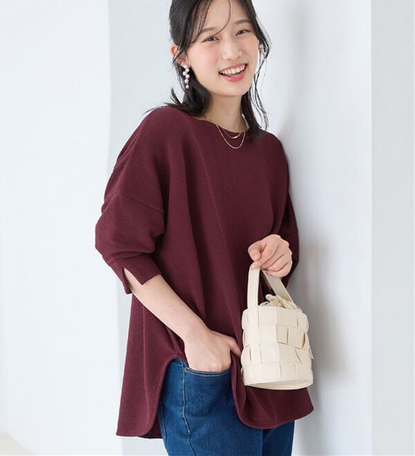 Viola e Viola（ヴィオラ エ ヴィオラ）の「ふくれジャカードドルマントップス（カットソー）」｜ボルドー