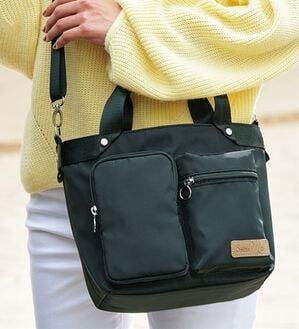 BELLUNA（ベルーナ）の「＜Ｓｏｉｔｔｏ　Ｍｅ＞お財布機能付２ｗａｙ手提げ（ハンドバッグ）」｜ブラック