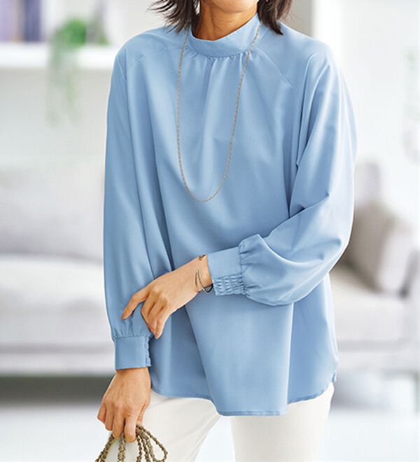 BELLUNA（ベルーナ）の「スタンド衿デザイン上品ブラウス（ブラウス）」｜ブルー