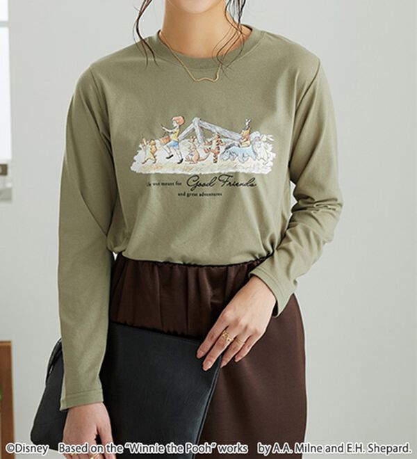 BELLUNA（ベルーナ）の「＜Ｄｉｓｎｅｙ＞【プー】プリント長袖Tシャツ（カットソー）」｜カーキ