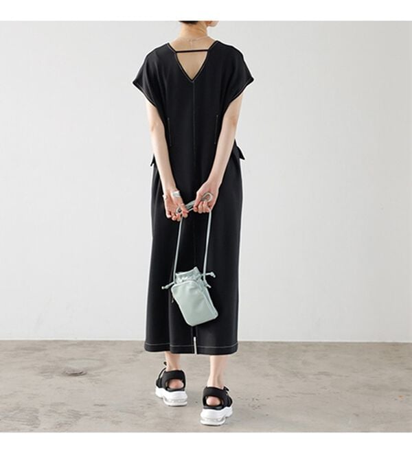 GeeRA（ジーラ）の「バイカラーステッチバックオープンワンピース（その他ワンピース）」｜詳細画像