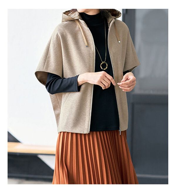 VINNO（ヴィノ）の「フード付ポンチョ風ベスト（ベスト）」｜詳細画像