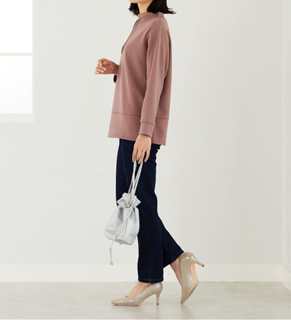 BELLUNA（ベルーナ）の「ワイドネック切替デザインプルオーバー（カットソー）」｜詳細画像