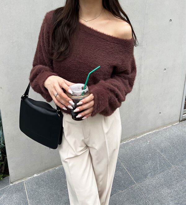 GeeRA（ジーラ）の「シャギーオフショルニット（ニット・セーター）」｜詳細画像