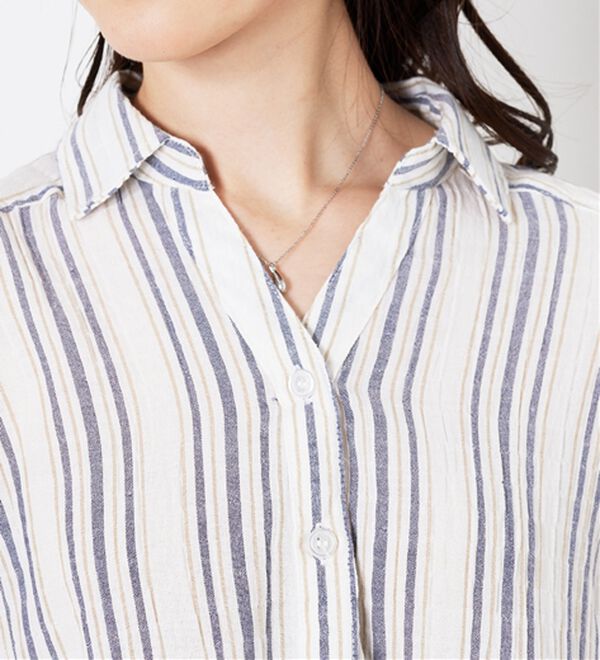 BELLUNA（ベルーナ）の「スキッパー衿ぽこぽこ素材ブラウス（ブラウス）」｜詳細画像