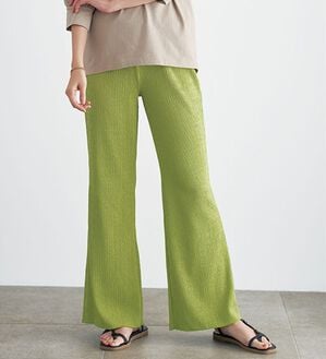 BELLUNA（ベルーナ）の「ランダムクレープパンツ（フルレングスパンツ）」｜グリーン