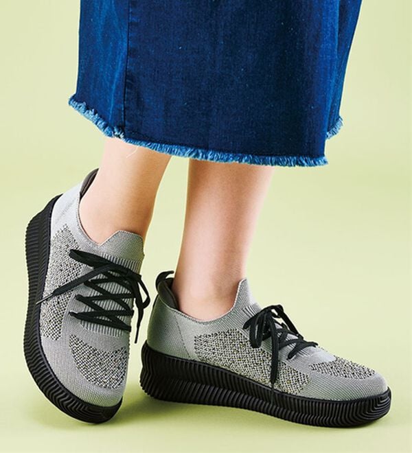 ルフラン（ルフラン）の「＜ゴムゴム＞ビジュー付ニットシューズ（スニーカー）」｜詳細画像