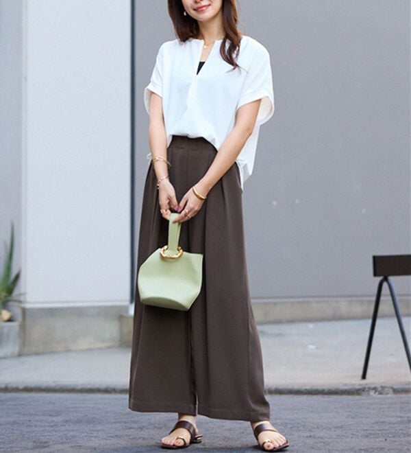 alotta（アロッタ）の「ジップ使いドルマンブラウス（ブラウス）」｜詳細画像