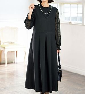 BELLUNA（ベルーナ）の「ドットジャカードブラウス付２ＷＡＹデザインジャンパードレス（ブラックフォーマル（喪服・礼服））」｜黒