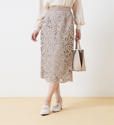 BELLUNA（ベルーナ）の「華やかリボンレーススカート（ロングスカート）」