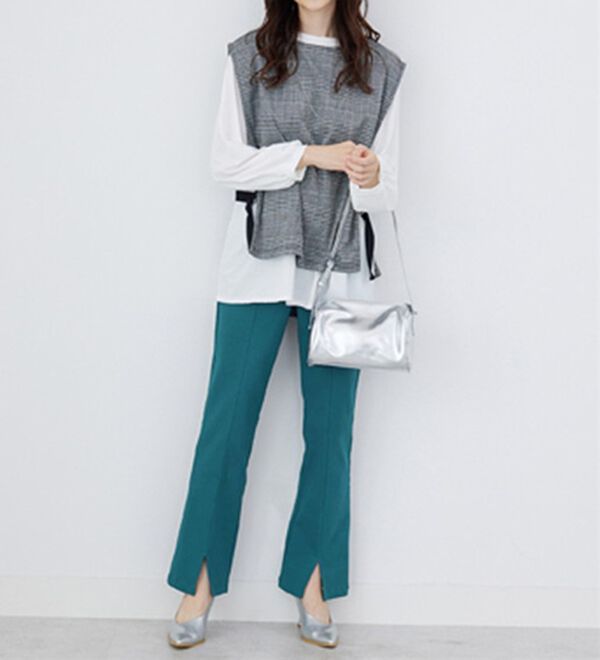 BELLUNA（ベルーナ）の「裏起毛かの子素材裾スリット美脚パンツ（フルレングスパンツ）」｜詳細画像