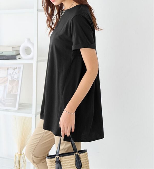 Viola e Viola（ヴィオラ エ ヴィオラ）の「すっきり魅せ切替Ａラインチュニック（チュニック）」｜詳細画像