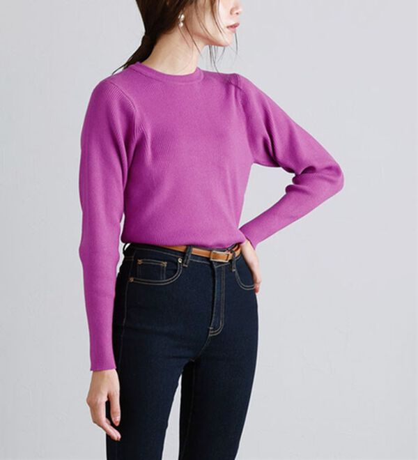 Pierrot（ピエロ）の「クルーネックリブニット（ニット・セーター）」｜ピンク