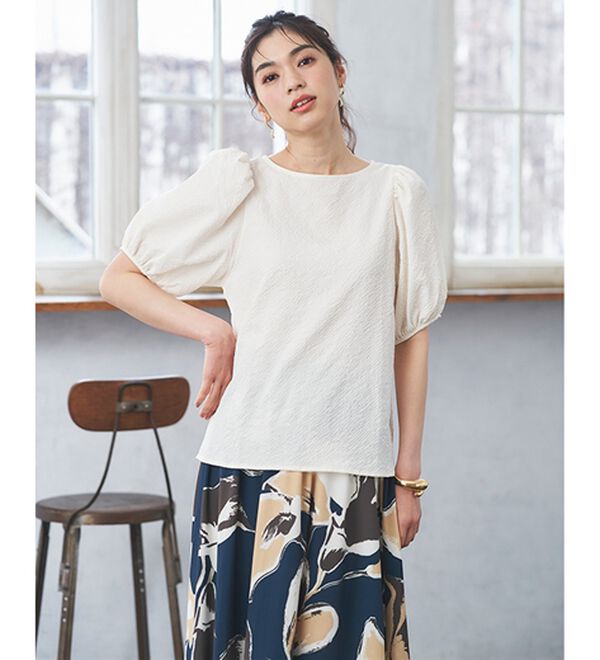 RANAN（ラナン）の「ひんやり！サッカー素材袖ボリュームブラウス（ブラウス）」｜詳細画像