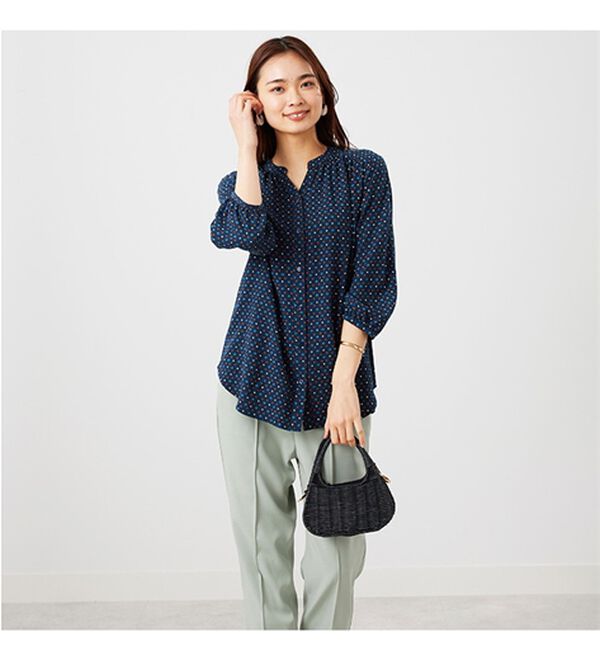 BELLUNA（ベルーナ）の「レーヨン素材ギャザーデザインブラウス（ブラウス）」｜詳細画像