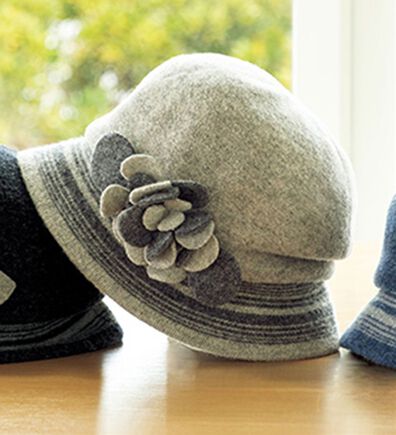 BELLUNA（ベルーナ）の「バスクウール混小顔魅せ帽子（帽子）」