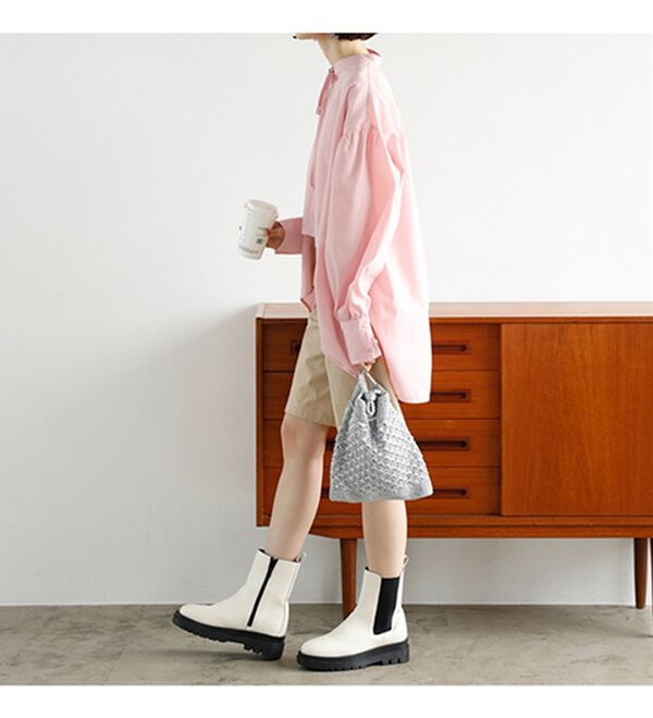 GeeRA（ジーラ）の「イレギュラーヘムスキッパーネックシャツ（シャツ）」｜詳細画像