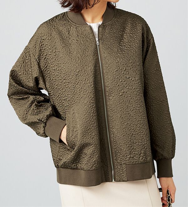 BELLUNA（ベルーナ）の「【Lagrilua】ふくれジャカードブルゾンジャケット（ブルゾン）」｜詳細画像