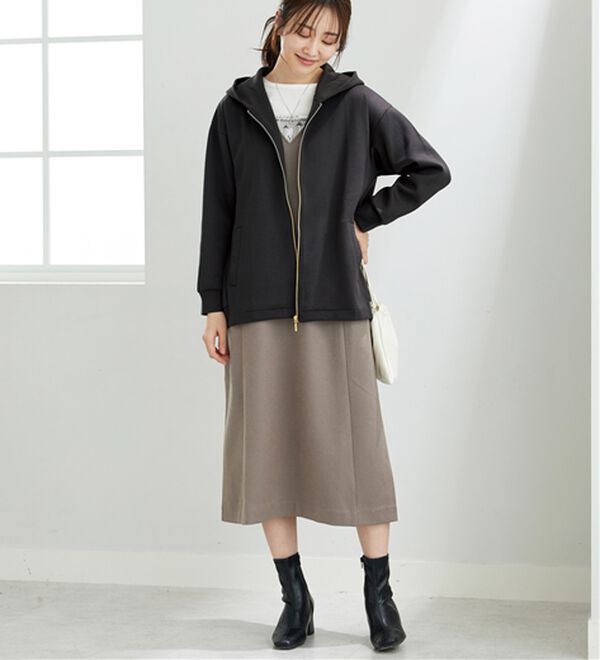 BELLUNA（ベルーナ）の「【快適Ｌａｂ．】とろみ素材裾タックパーカー（パーカー）」｜詳細画像