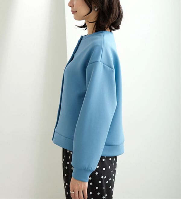 BELLUNA（ベルーナ）の「きれい見えスナップボタンカーディガン（ニットカーディガン）」｜詳細画像